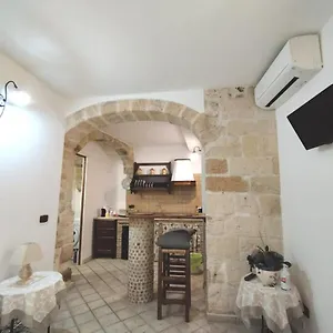 Delizioso Monolocale In Ortigia Syracuse