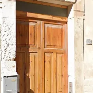 Ampelos Syracuse